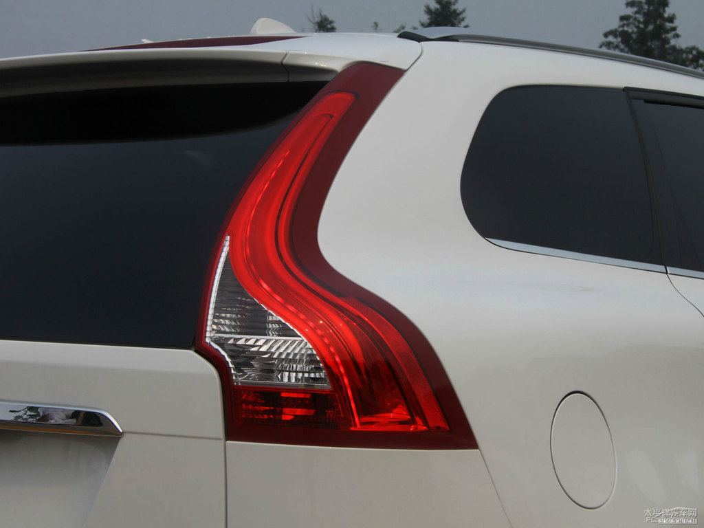 ѩ֠XC60(M)܇β^DƬ