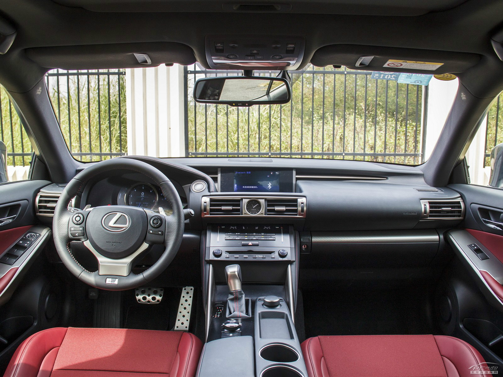 雷克薩斯IS內(nèi)飾高清大圖