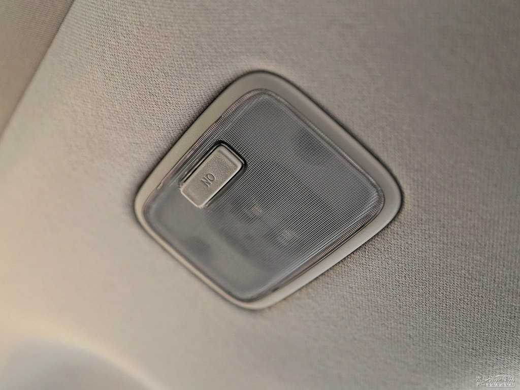 北極玉名圖車廂內(nèi)飾圖片