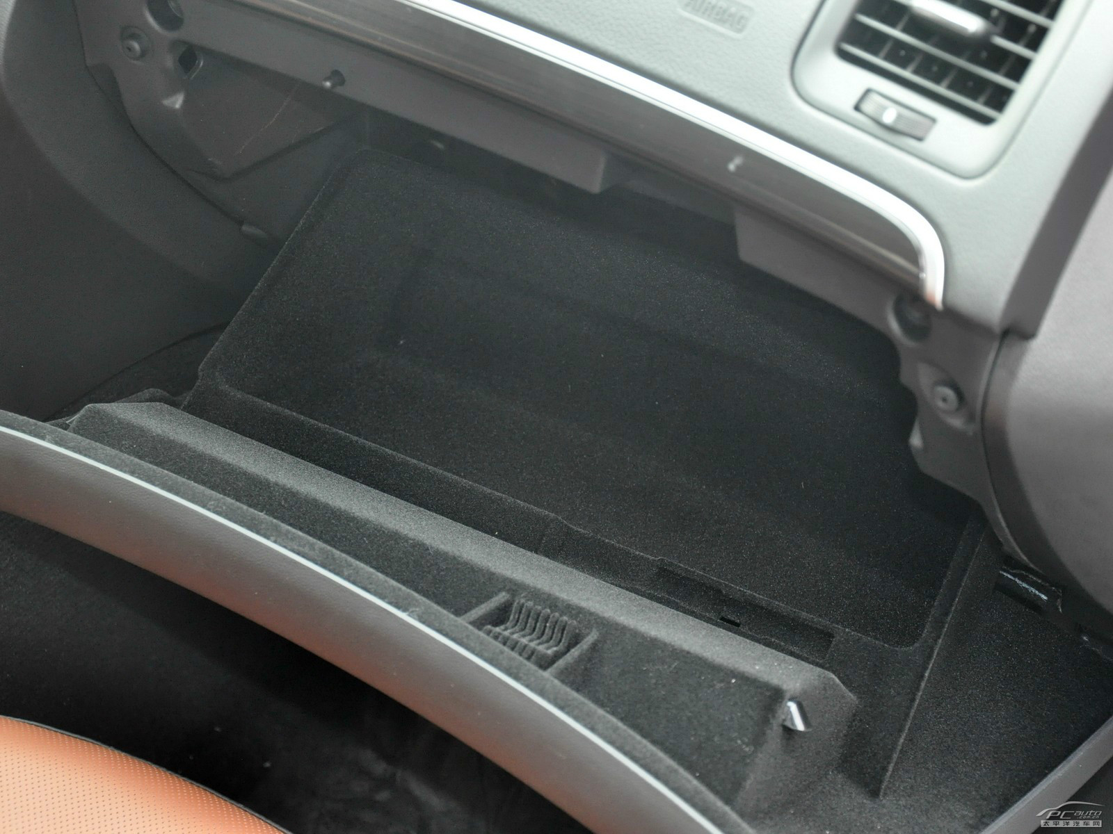 君威空間高清大圖