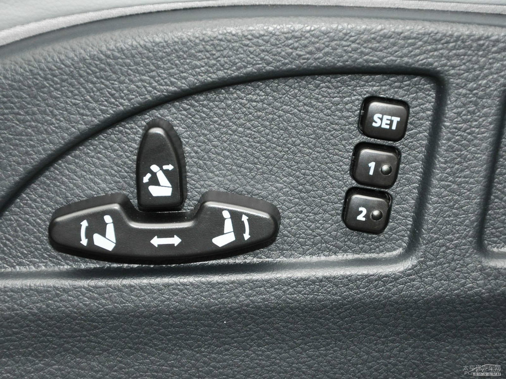 ǹ̴{ǽݴ7 SUV΃(ni)DƬ