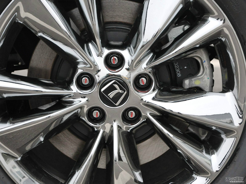 ǹ̴{ǽݴ7 SUV(x)(ji)(x)(ji)DƬ