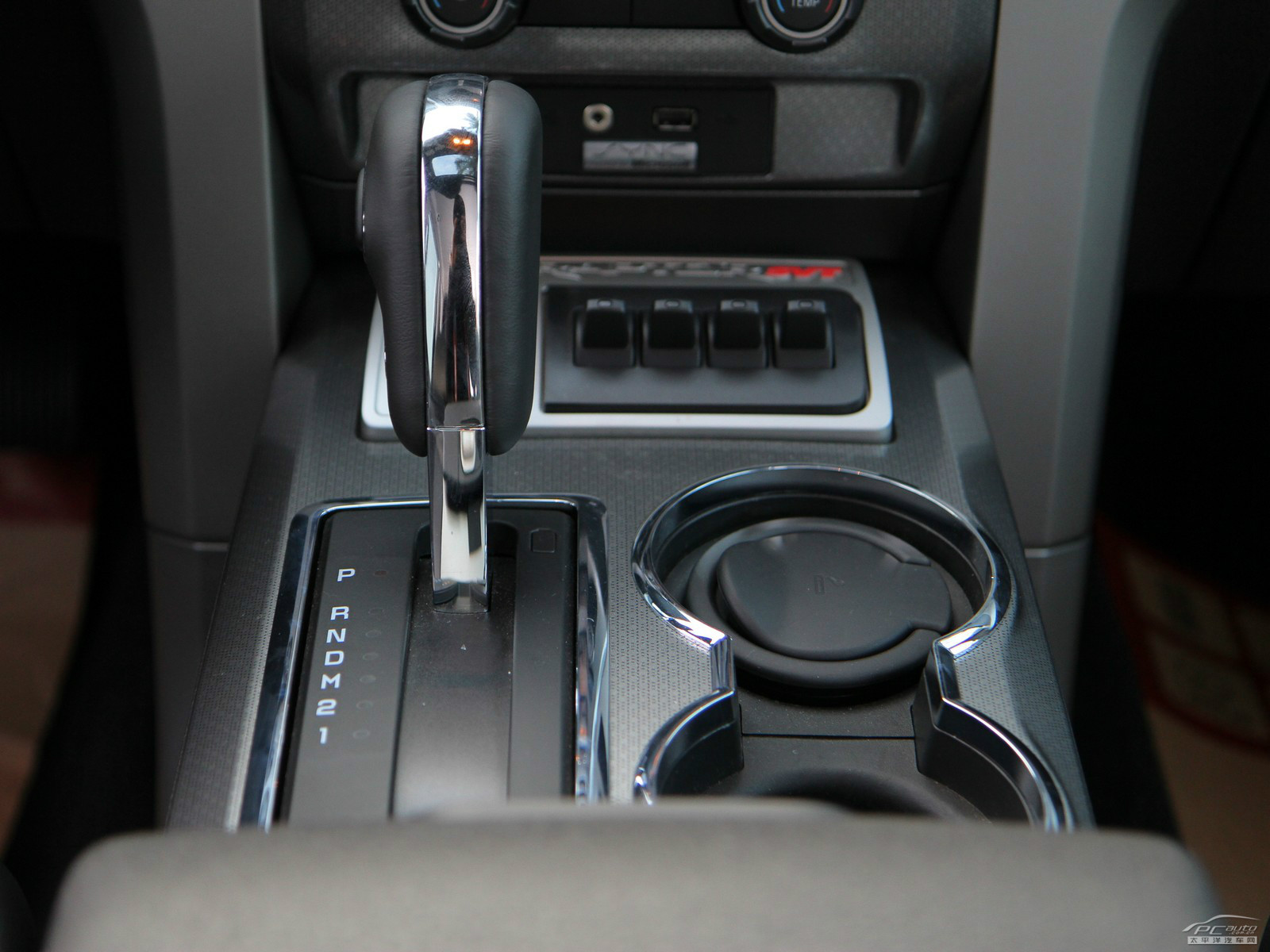 福特F-150內(nèi)飾高清大圖