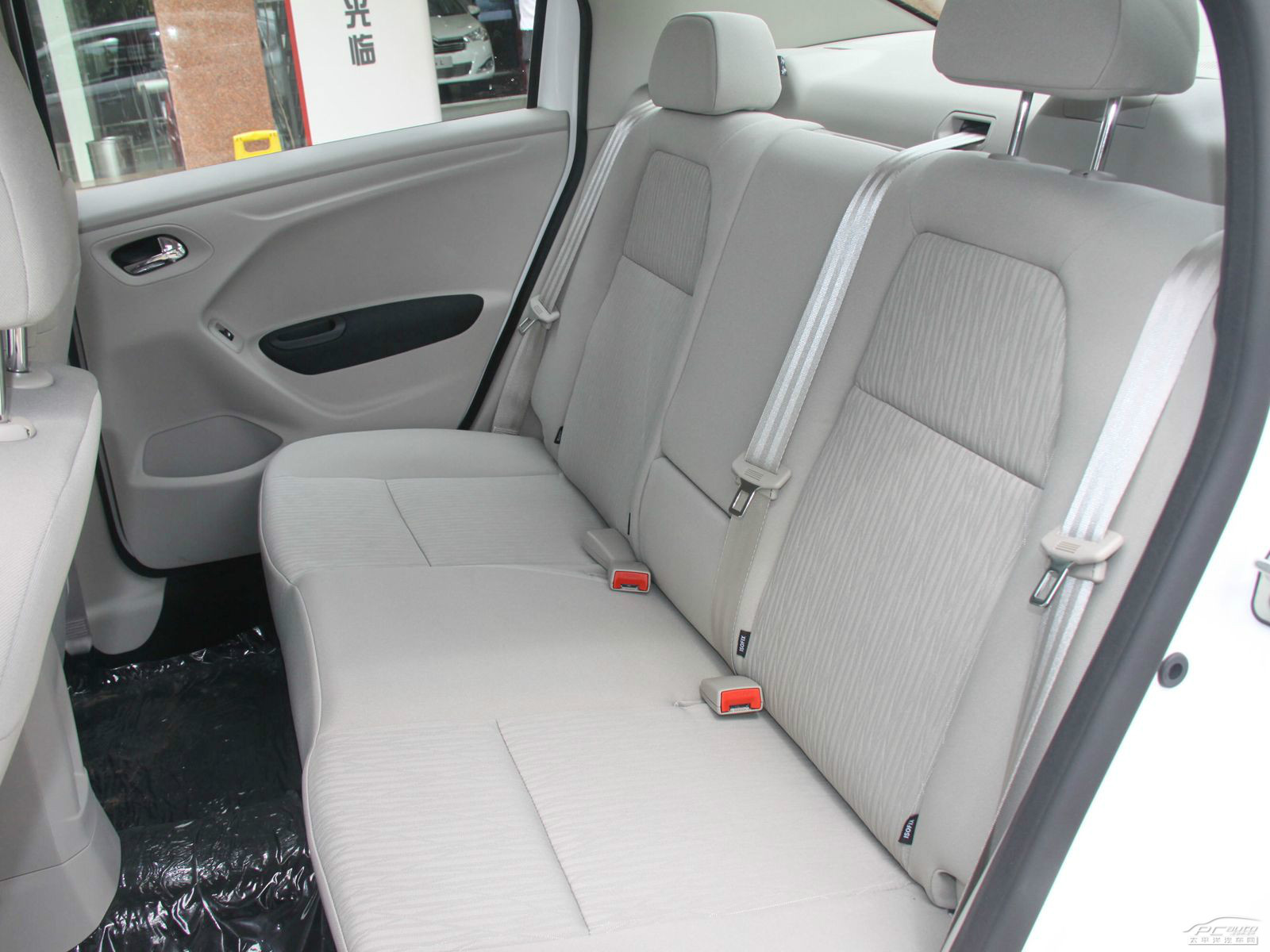 全新愛麗舍內(nèi)飾高清大圖