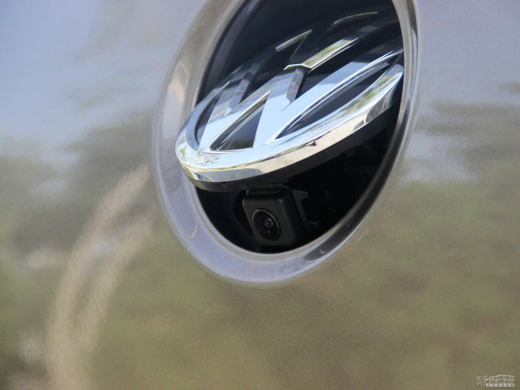 開羅金大眾CC車身外觀圖片