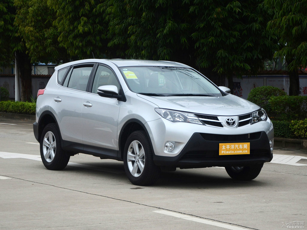 銀色RAV4榮放整車外觀外觀圖片