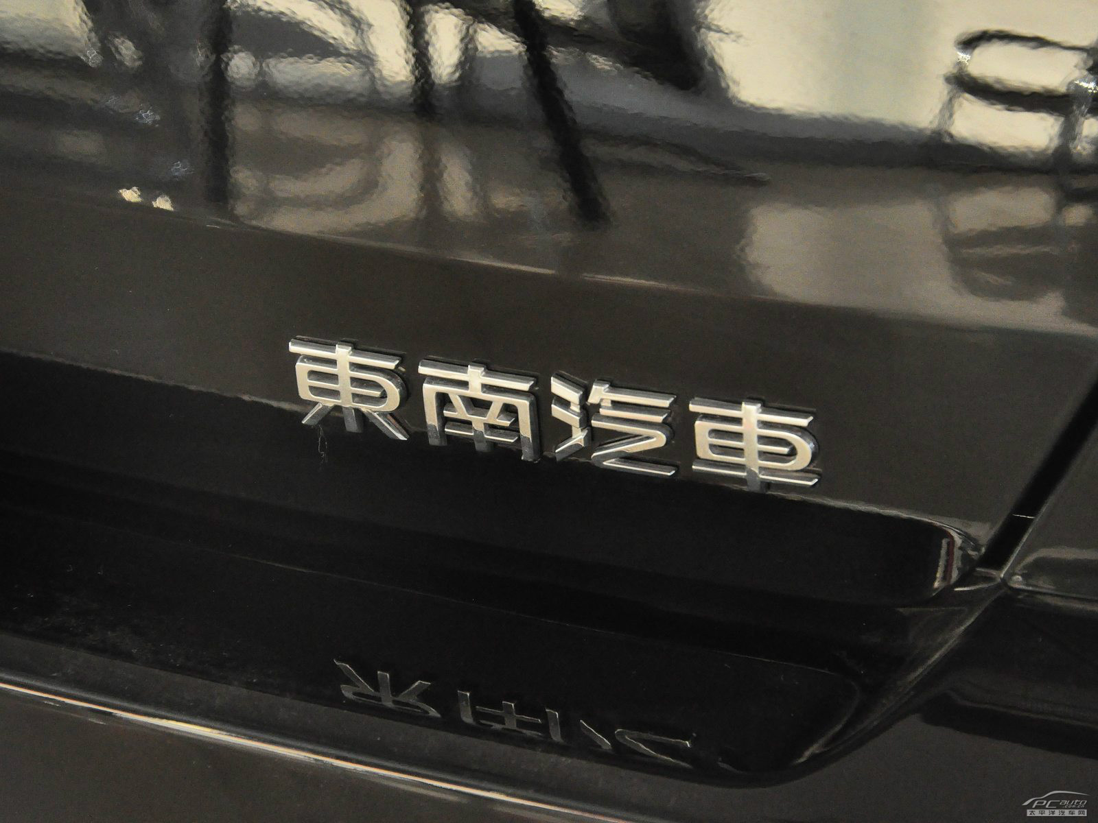 V3菱悅外觀高清大圖