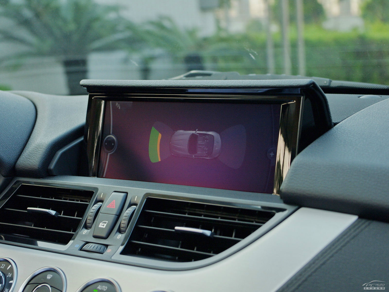 寶馬Z4內(nèi)飾高清大圖