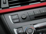 2013款 320i 運動設(shè)計套裝 2013款 320i 運動設(shè)計套裝