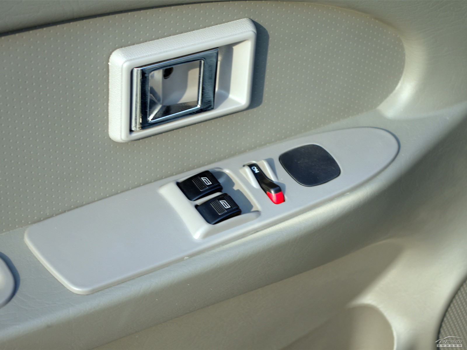 旗艦內(nèi)飾高清大圖