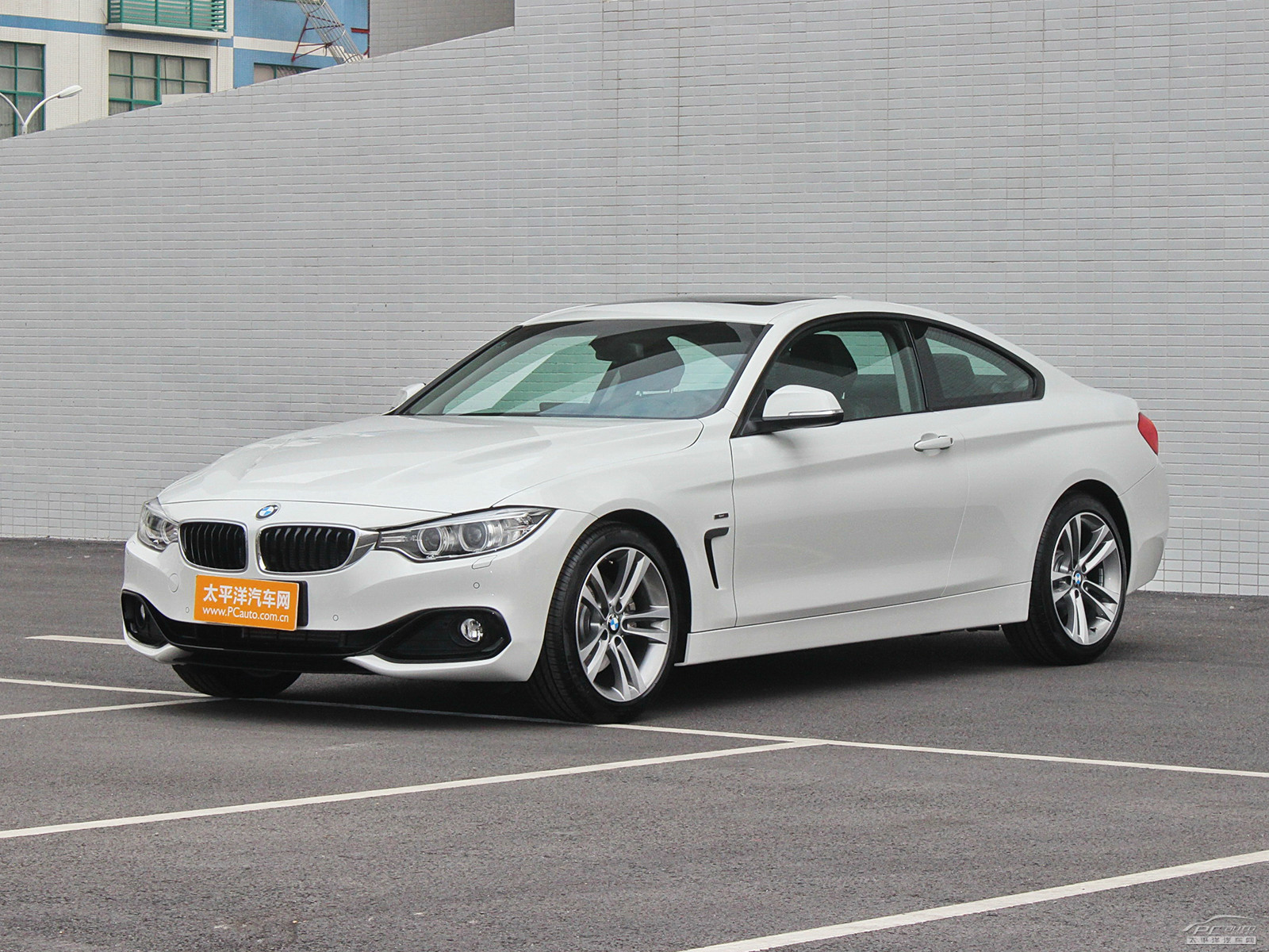 寶馬4系外觀高清大圖