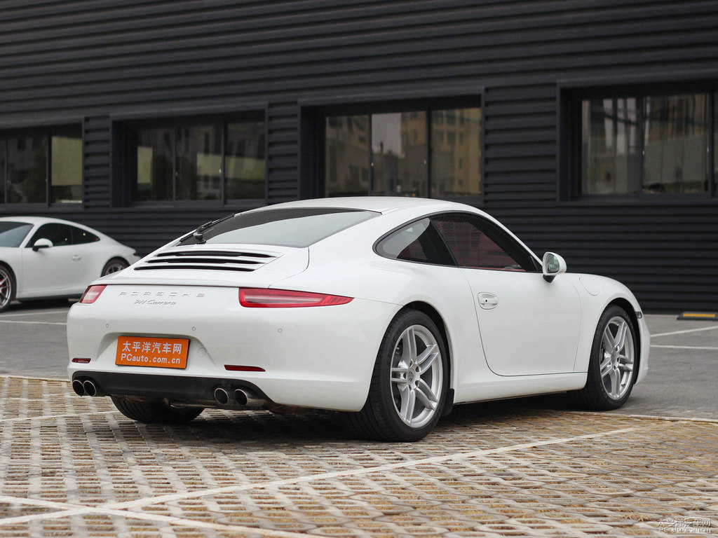 細(xì)花白保時(shí)捷911整車外觀外觀圖片