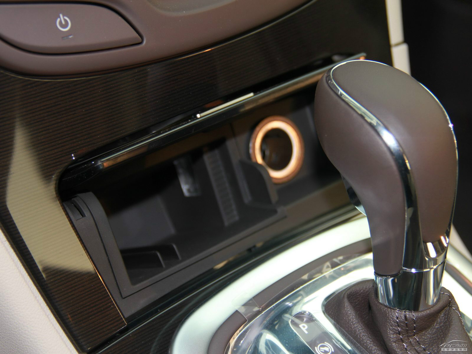 君威空間高清大圖