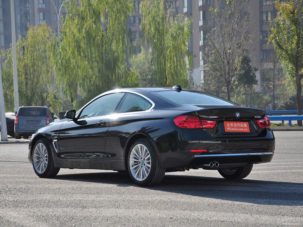 黑色寶馬4系整車外觀外觀圖片