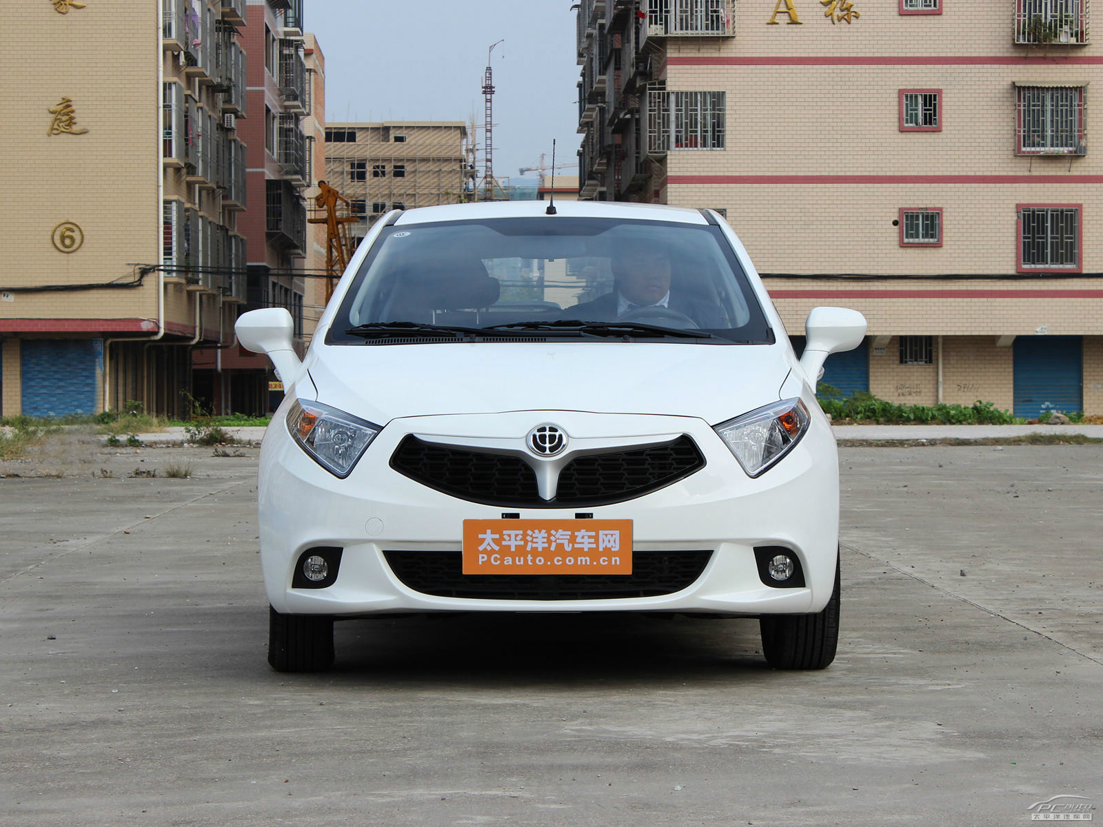 中華H220外觀高清大圖