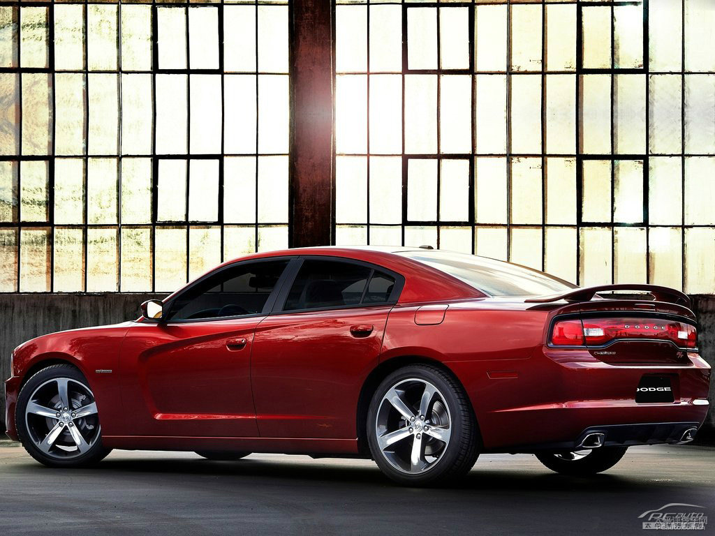 Charger^DƬ