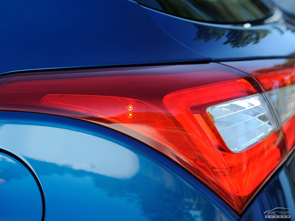 伊蘭特(海外)外觀高清大圖