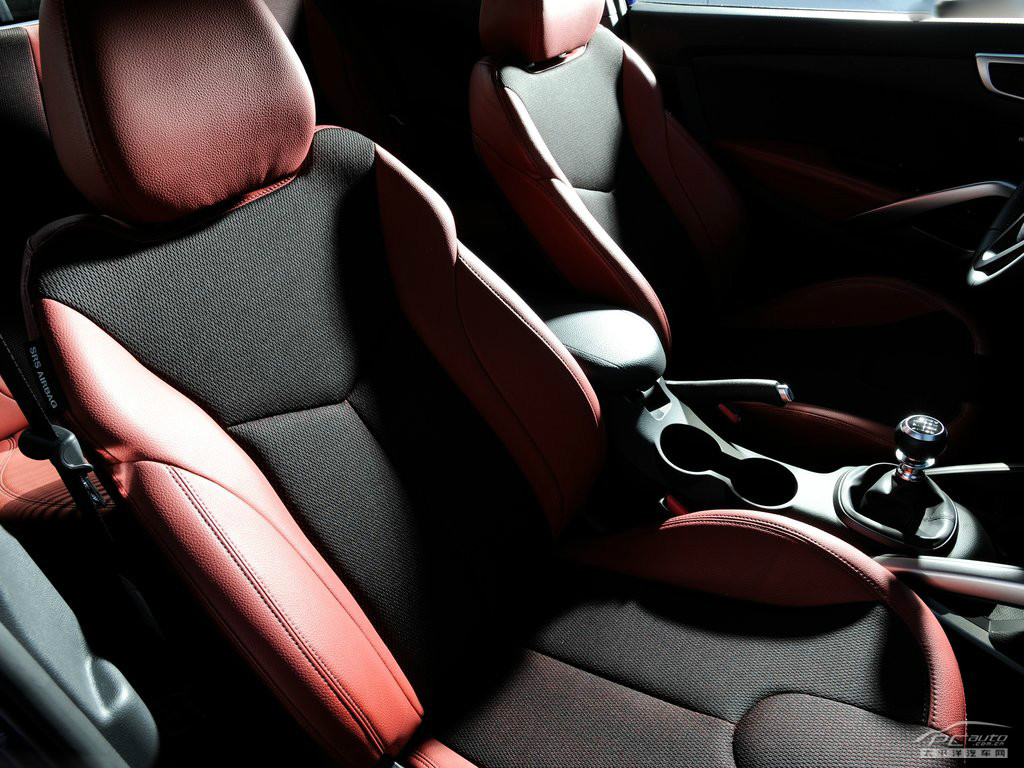 Veloster內飾高清大圖