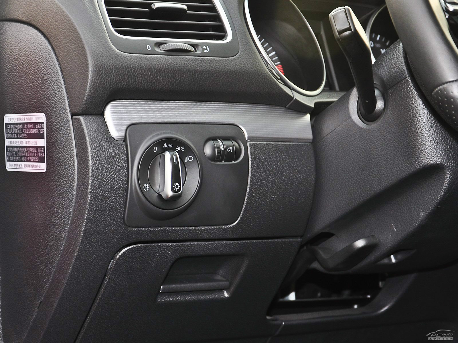 高爾夫(進(jìn)口)內(nèi)飾高清大圖