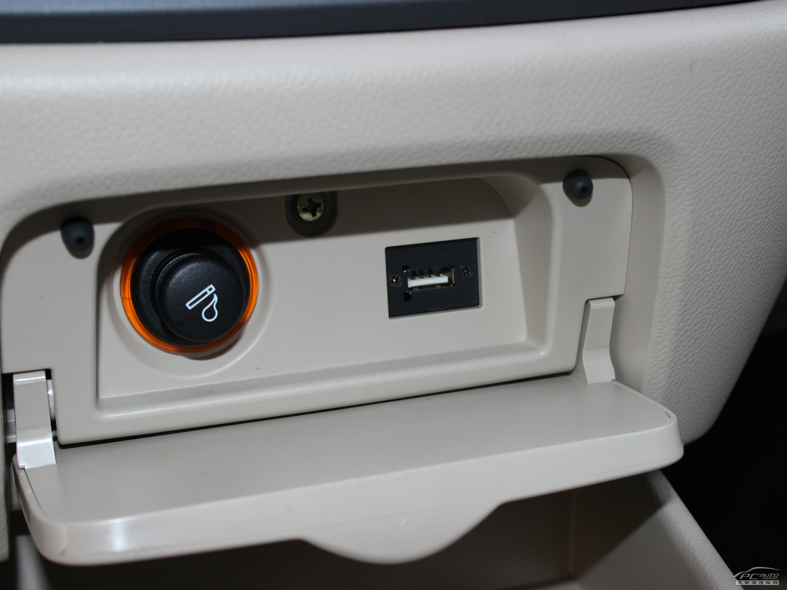 吉利SC6內(nèi)飾高清大圖