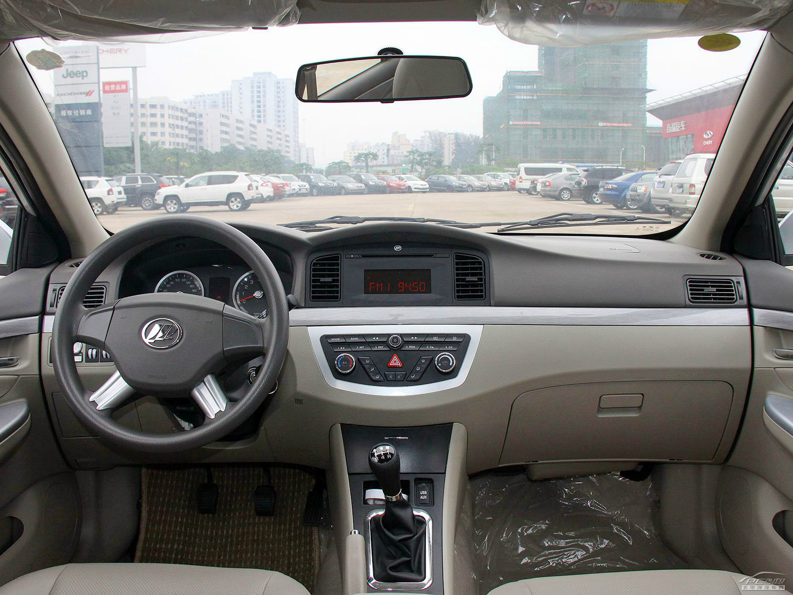 力帆630內(nèi)飾高清大圖