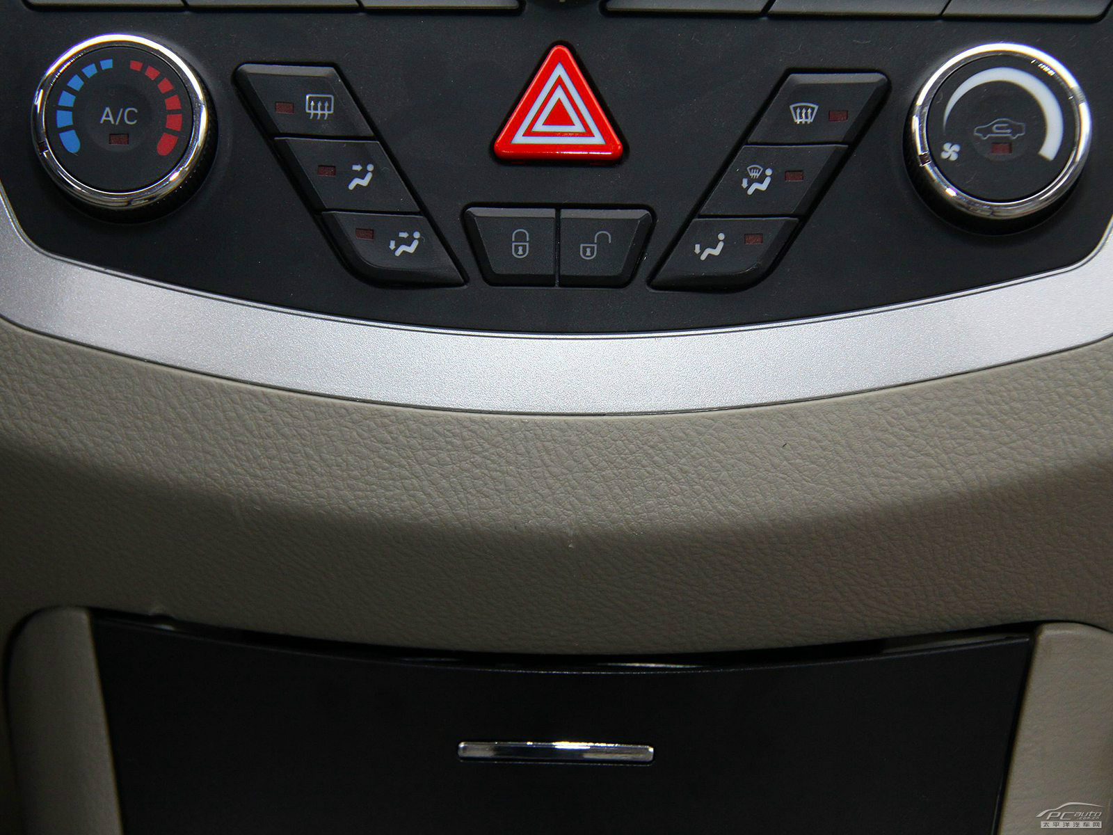 力帆630內(nèi)飾高清大圖