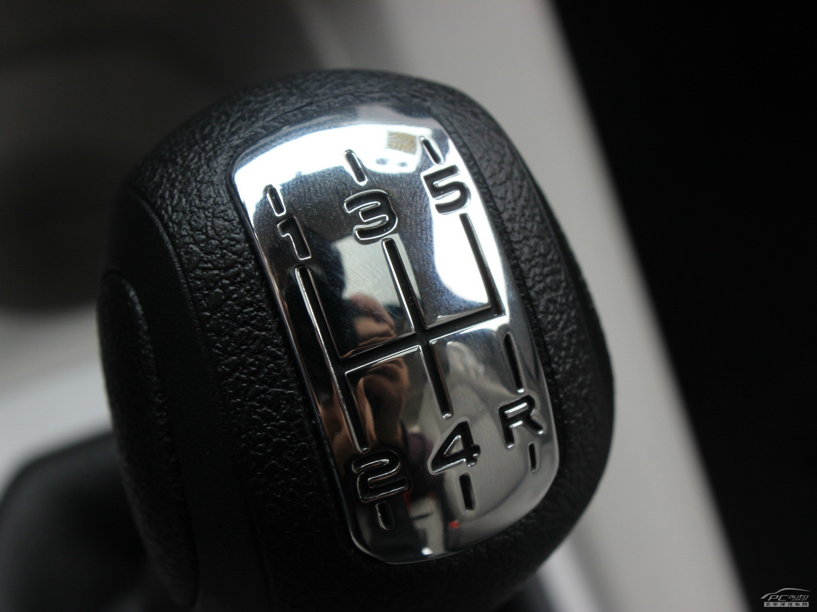 全新愛麗舍內(nèi)飾高清大圖