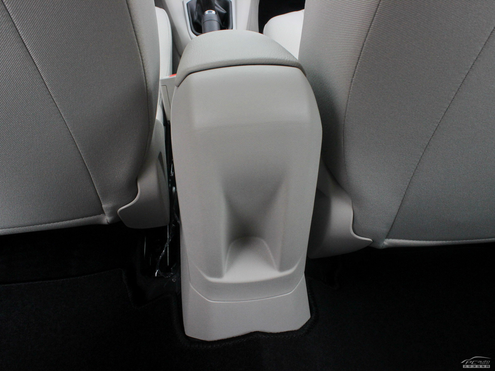 全新愛麗舍內(nèi)飾高清大圖