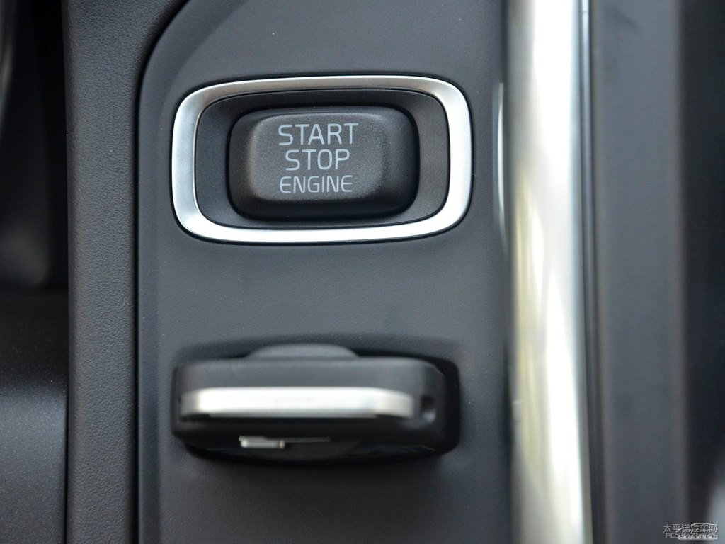 ɫ֠XC60(M)п؃(ni)DƬ