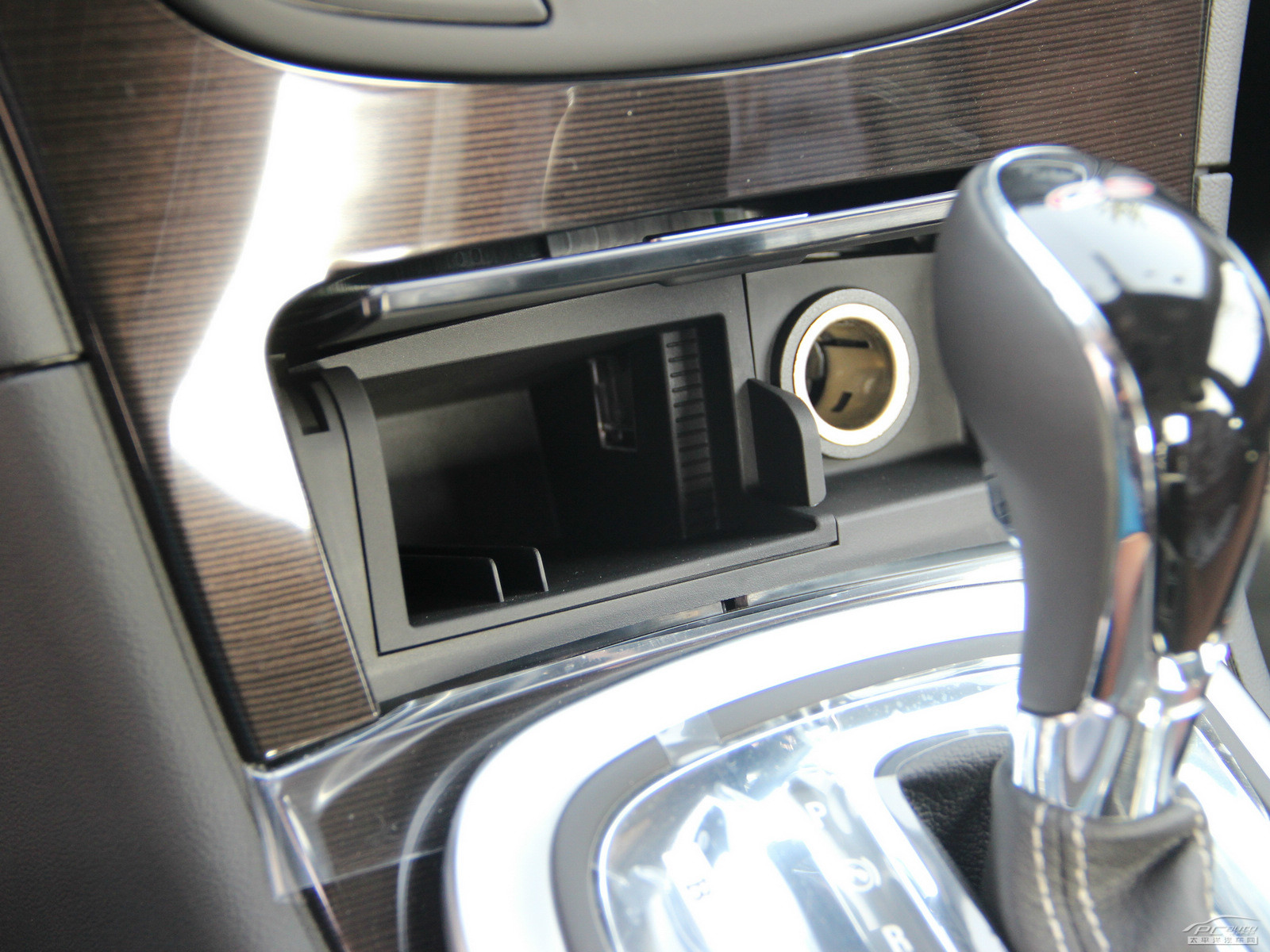 君威空間高清大圖