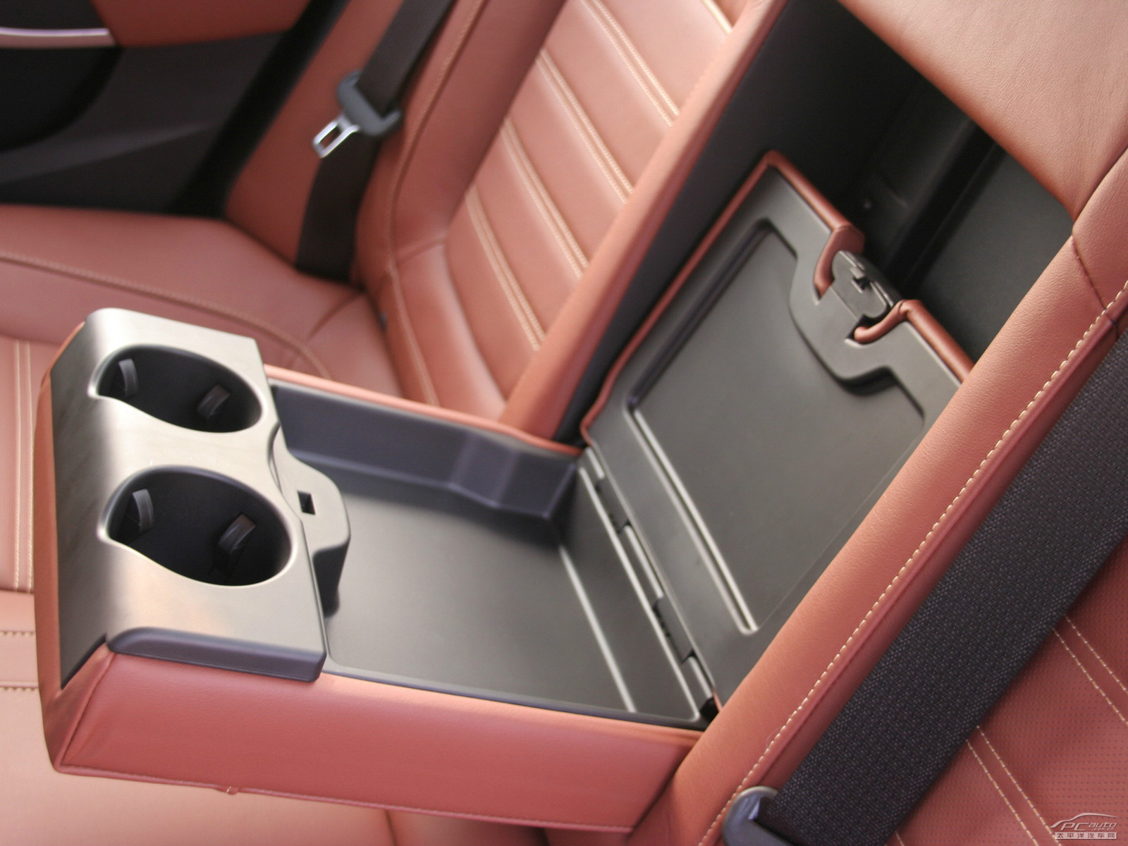 君威空間高清大圖