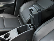 2013款 1.8L 手動 兩驅(qū)精英型 2013款 1.8L 手動 兩驅(qū)精英型