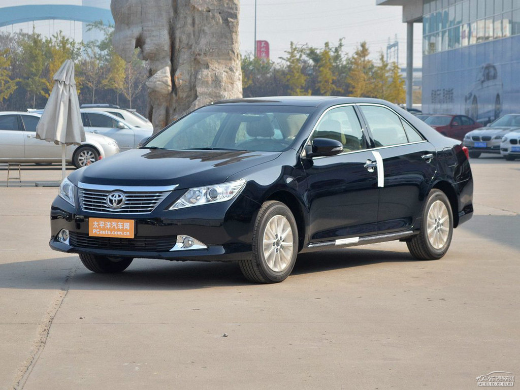 炫晶黑凱美瑞整車外觀外觀圖片
