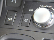 2013款 CT200h 都市版 2013款 CT200h 都市版