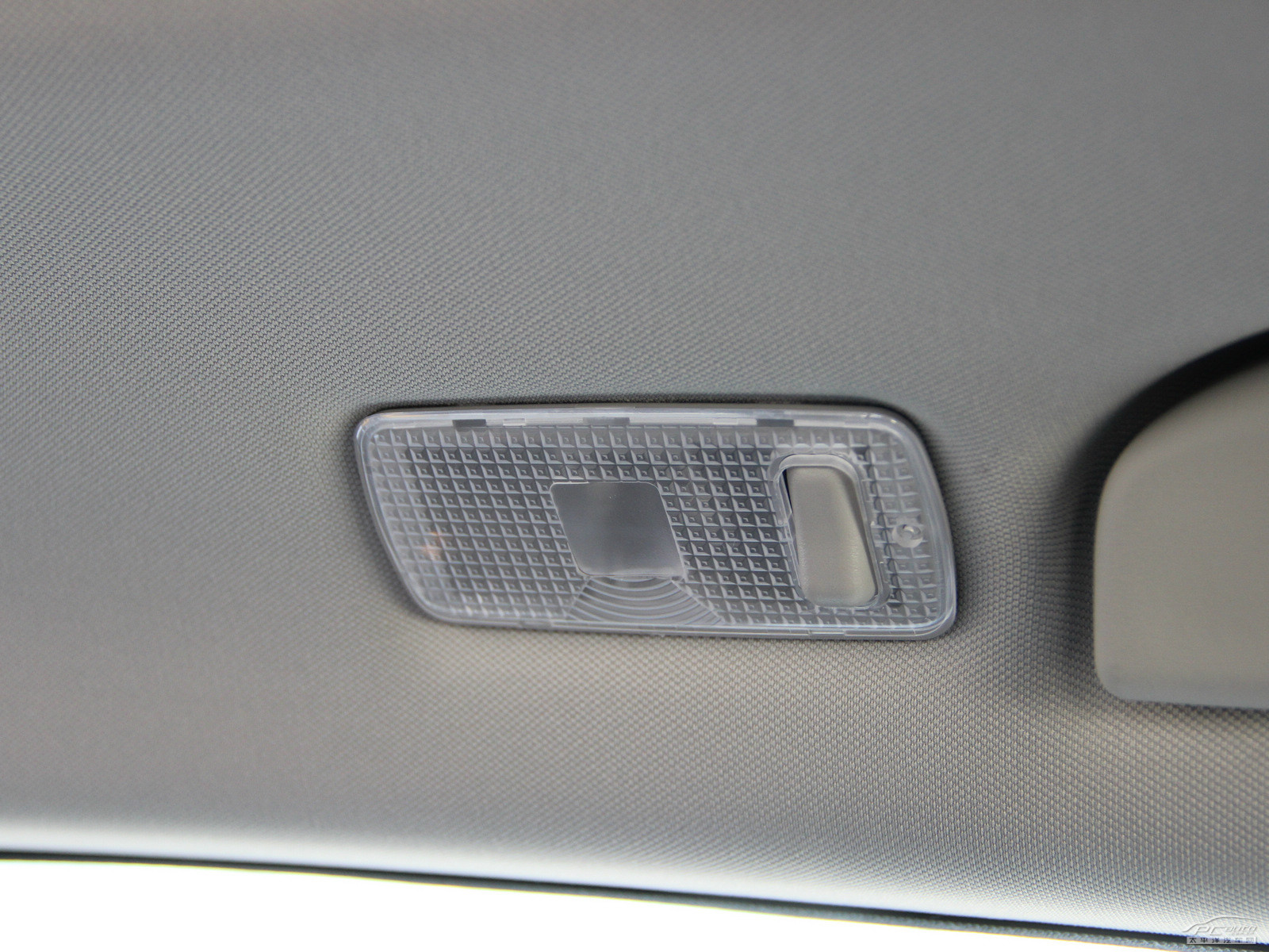 科雷傲(進(jìn)口)內(nèi)飾高清大圖