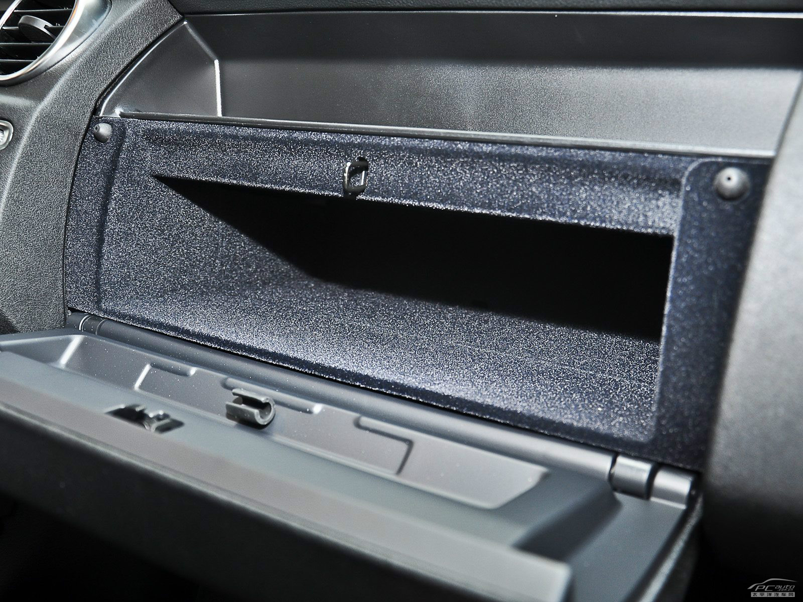 發(fā)現(xiàn)空間高清大圖