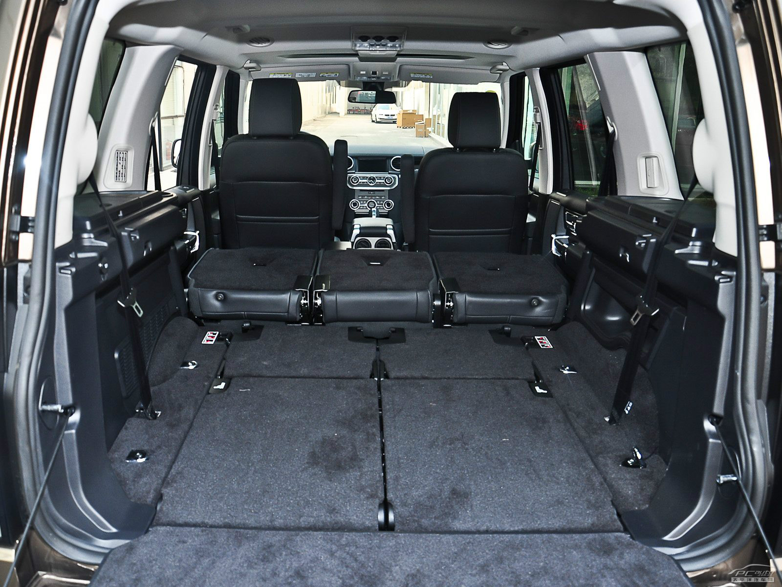 發(fā)現(xiàn)空間高清大圖