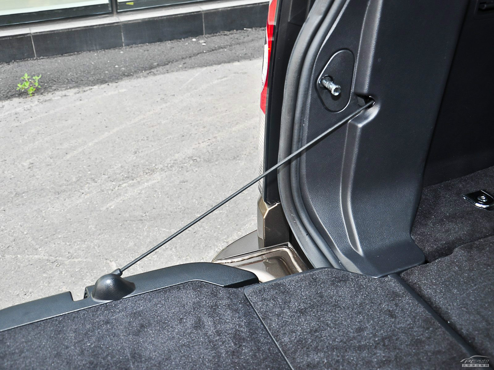 發(fā)現(xiàn)空間高清大圖