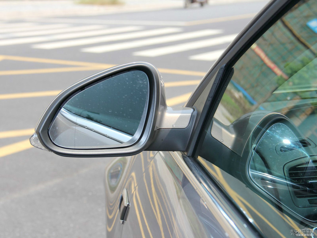 恒金君威車身外觀圖片
