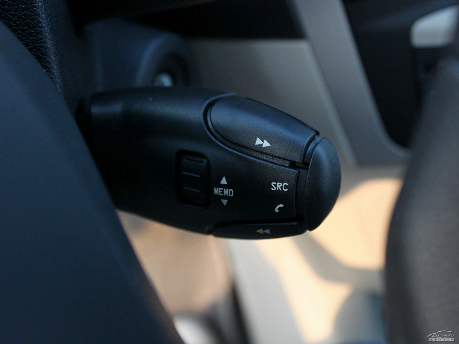 全新愛麗舍內(nèi)飾高清大圖