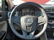 2013款 1.5L MT 舒適型 國(guó)IV 2013款 1.5L MT 舒適型 國(guó)IV