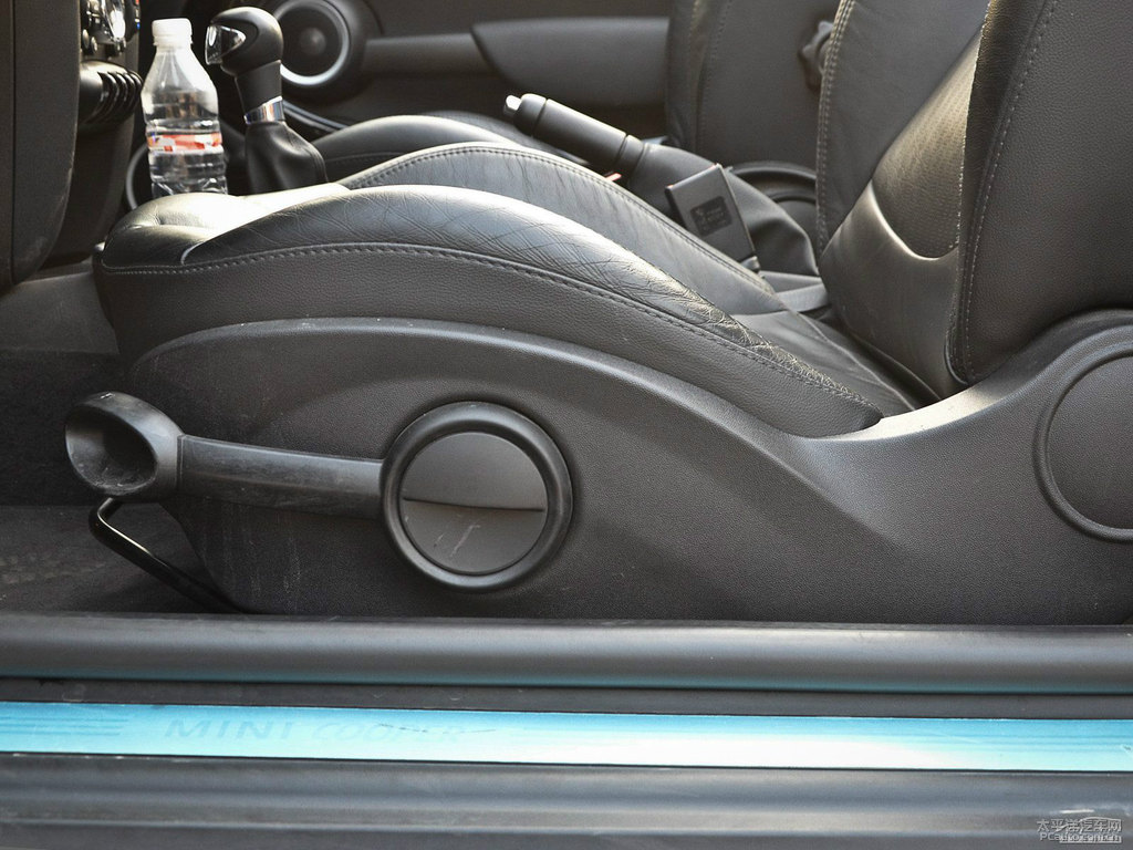 īGɫMINI CABRIO΃(ni)DƬ