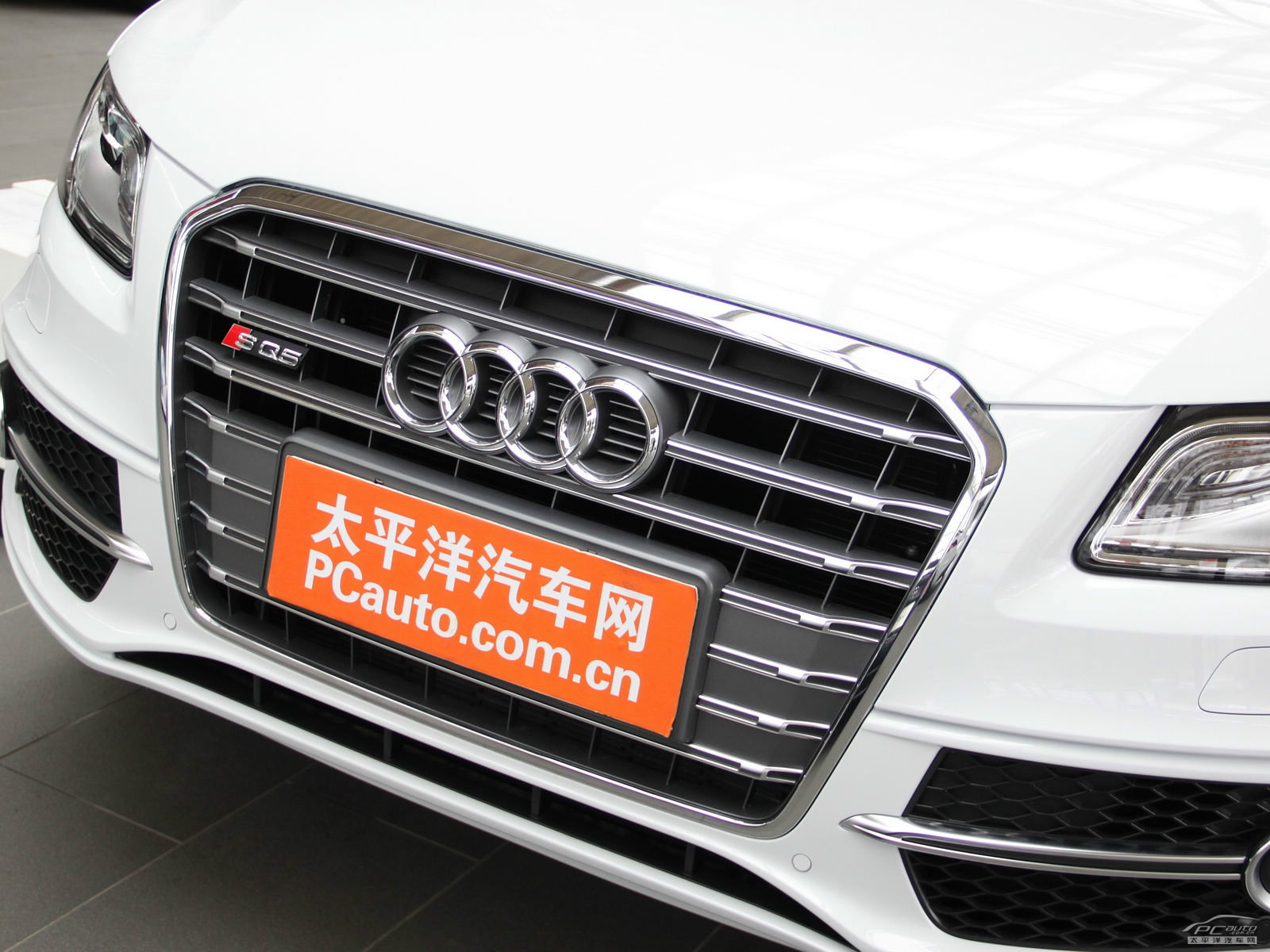 奧迪SQ5外觀高清大圖