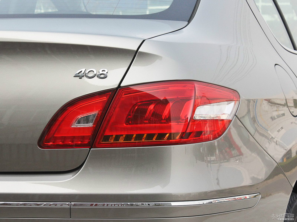 皓月灰標(biāo)致408車(chē)尾外觀圖片