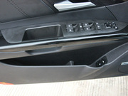 2013款 2.0T 豪華版 2013款 2.0T 豪華版