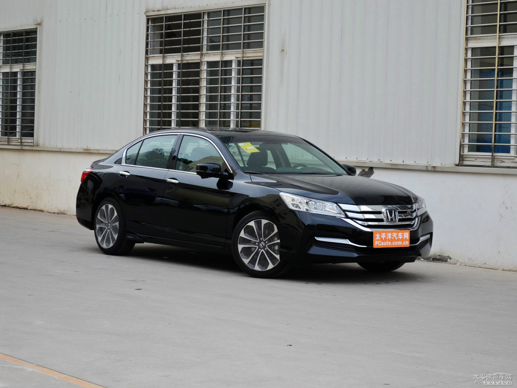 奧夫特黑雅閣整車(chē)外觀外觀圖片
