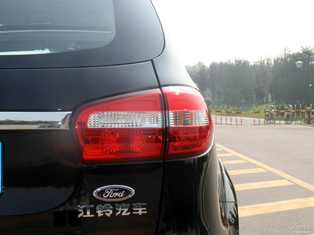 SS350܇(ch)β^(gun)DƬ