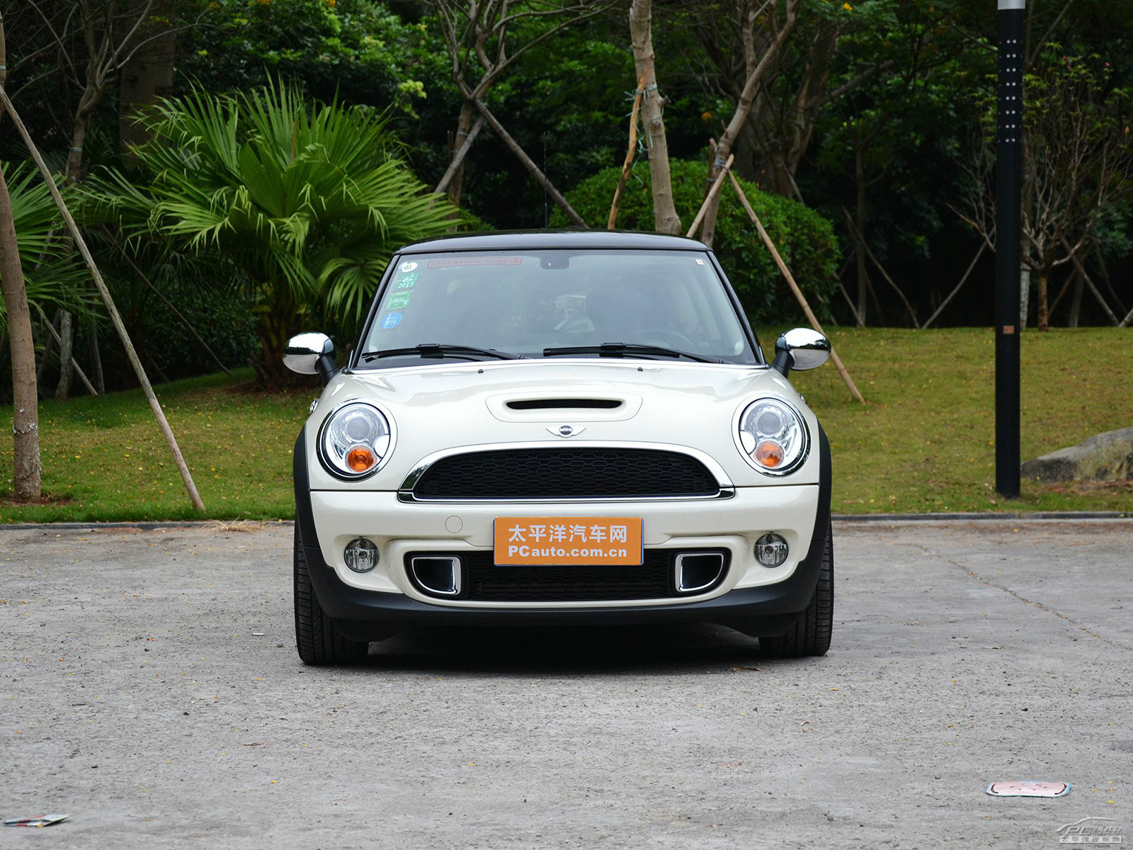 MINI CLUBMAN外觀高清大圖