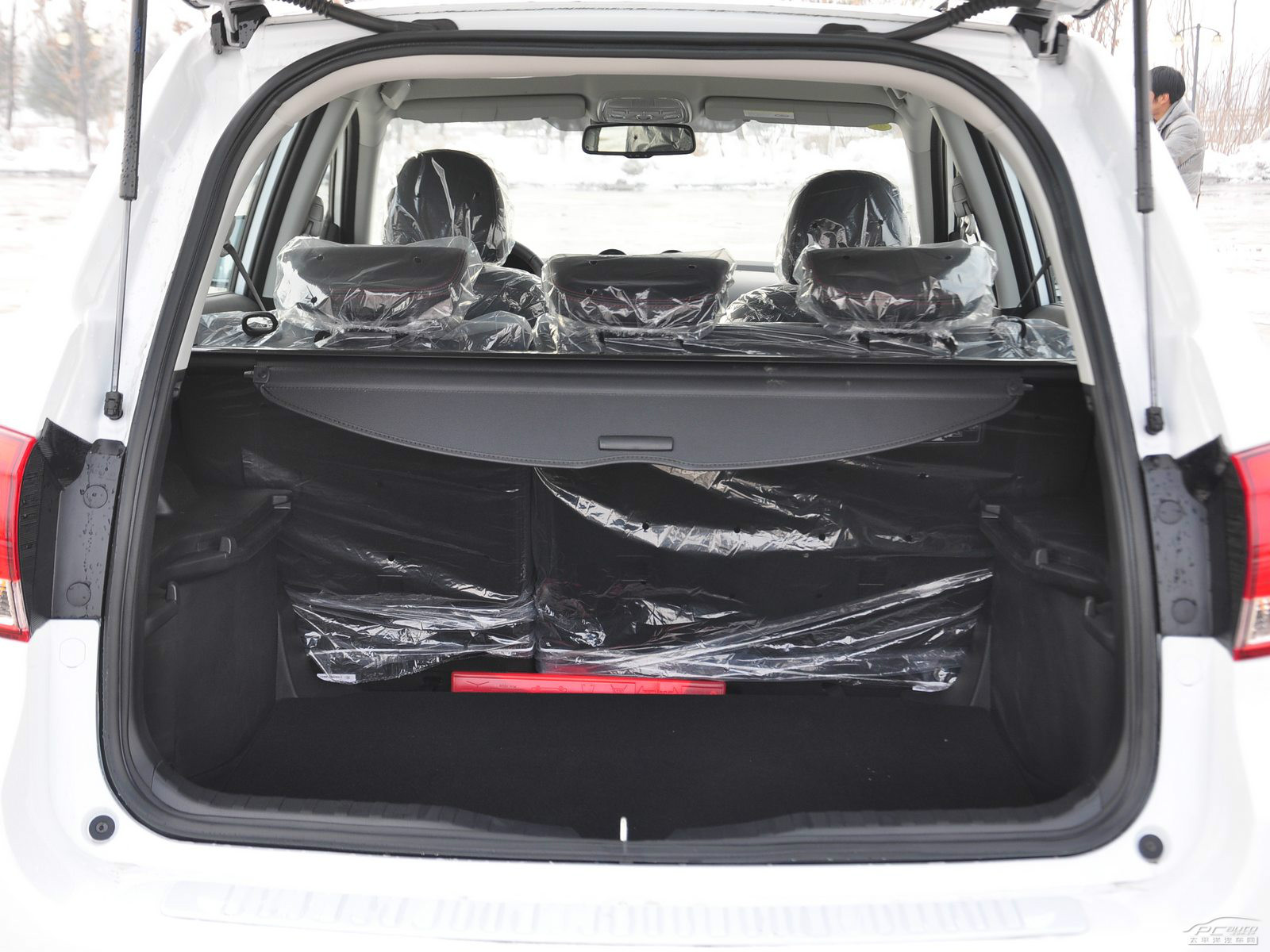 哈弗H6空間高清大圖