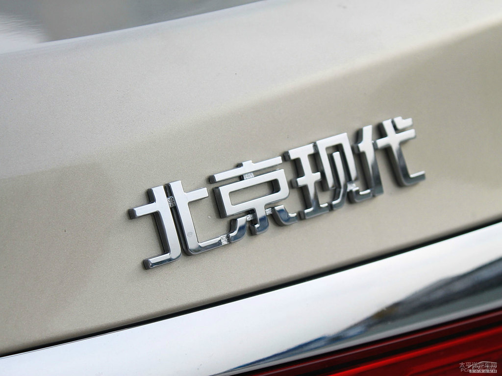 絲綢金名圖車尾外觀圖片